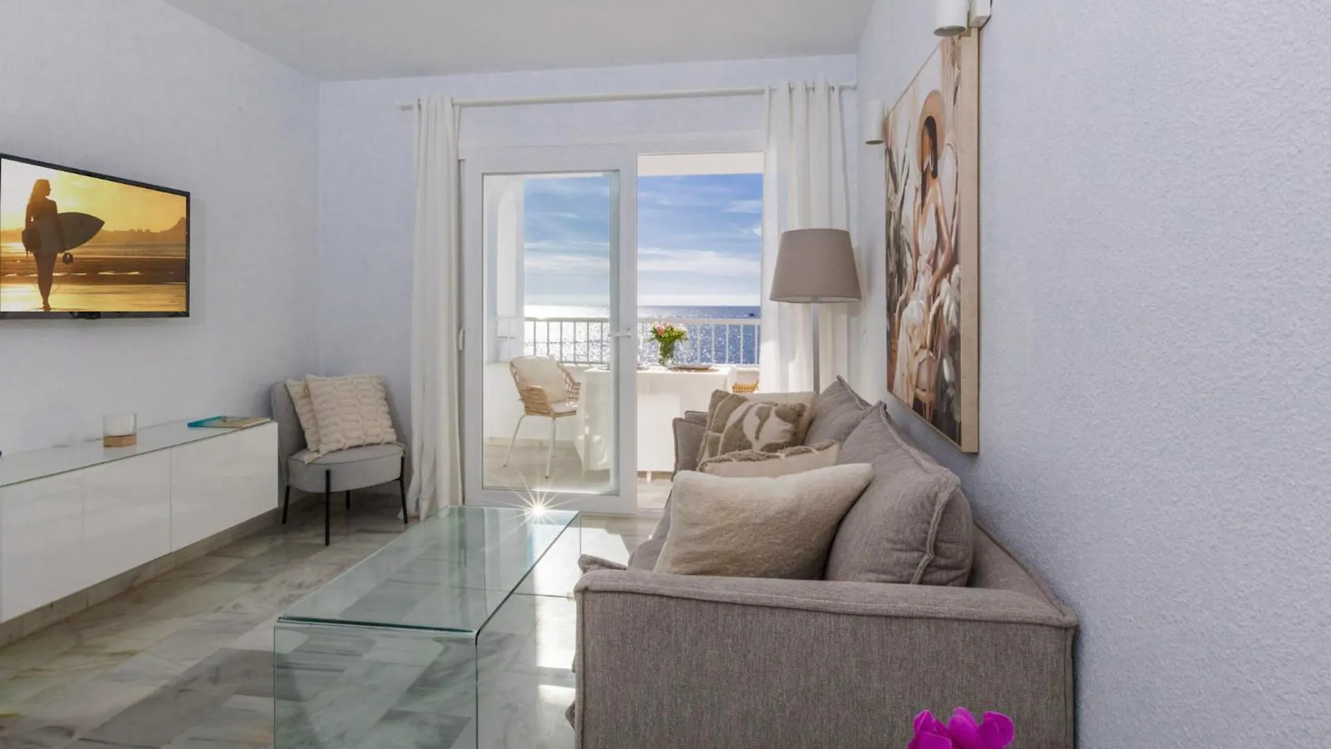 Oceanfront Mijas Apartment